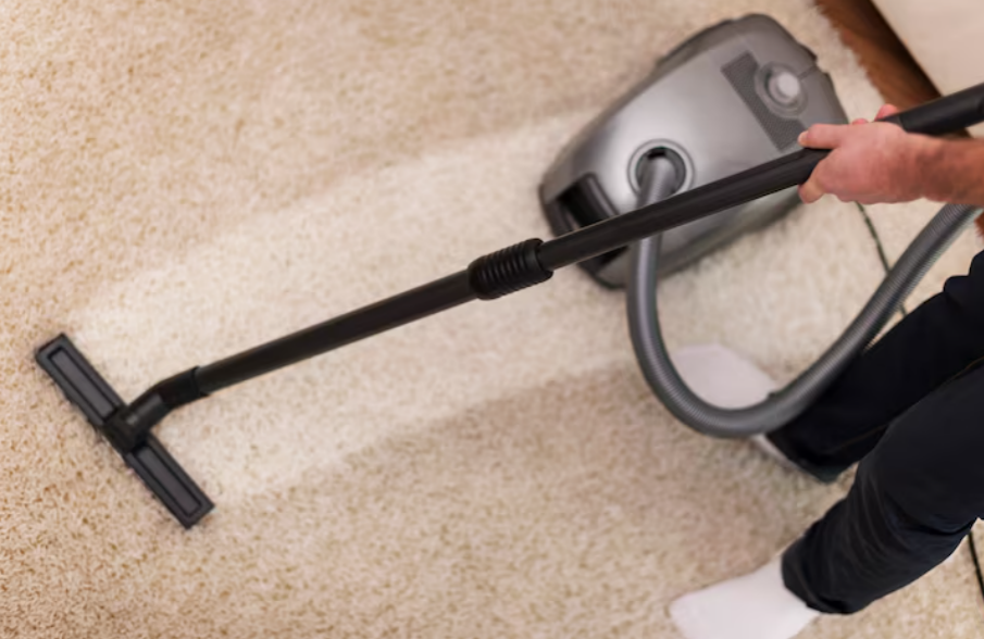 Commercial carpet cleaning in a Kansas City office